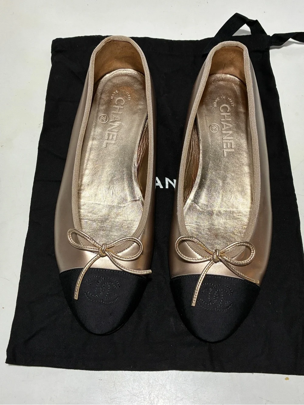 Chanel Two-Tone Ballet Flats in champagne gold and Black